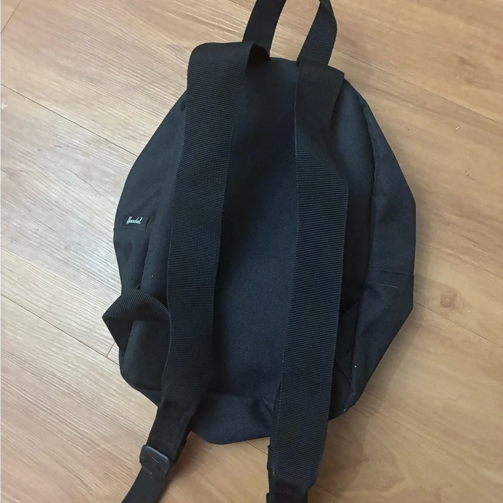 black Herschel Supply Co. Classic Backpack